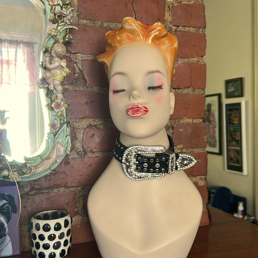 Glitzy Western Belt Choker - Picture 6 of 7